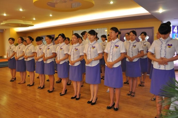 深圳彭年酒店  营销服务礼仪.jpg