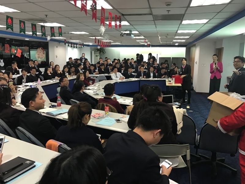 招商银行上海分行 客户服务礼仪.jpg
